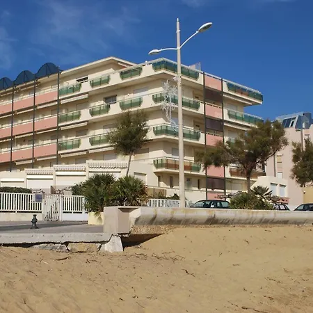 Le Lavandou, T2 4 Pers A 10m Avec Parking - Fr-1-803-90 Daire