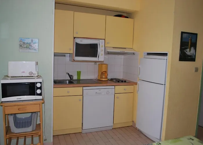 Apartman Le Lavandou, T2 4 Pers A 10m Avec Parking - Fr-1-803-90 Le Lavandou